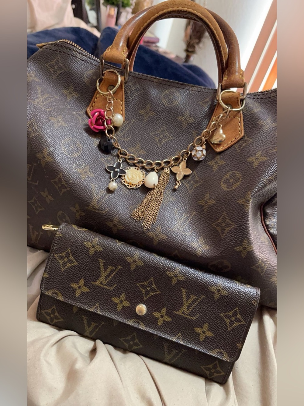 Louis Vuitton Vintage Speedy30 Monogram Brown LeatherSatchel with Wallet & Charm